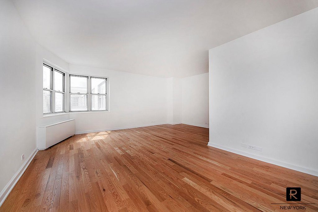 300 East 40th Street, Unit 19L photo 2