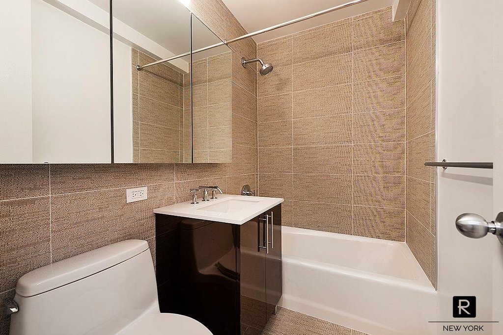 300 East 40th Street, Unit 19L photo 5