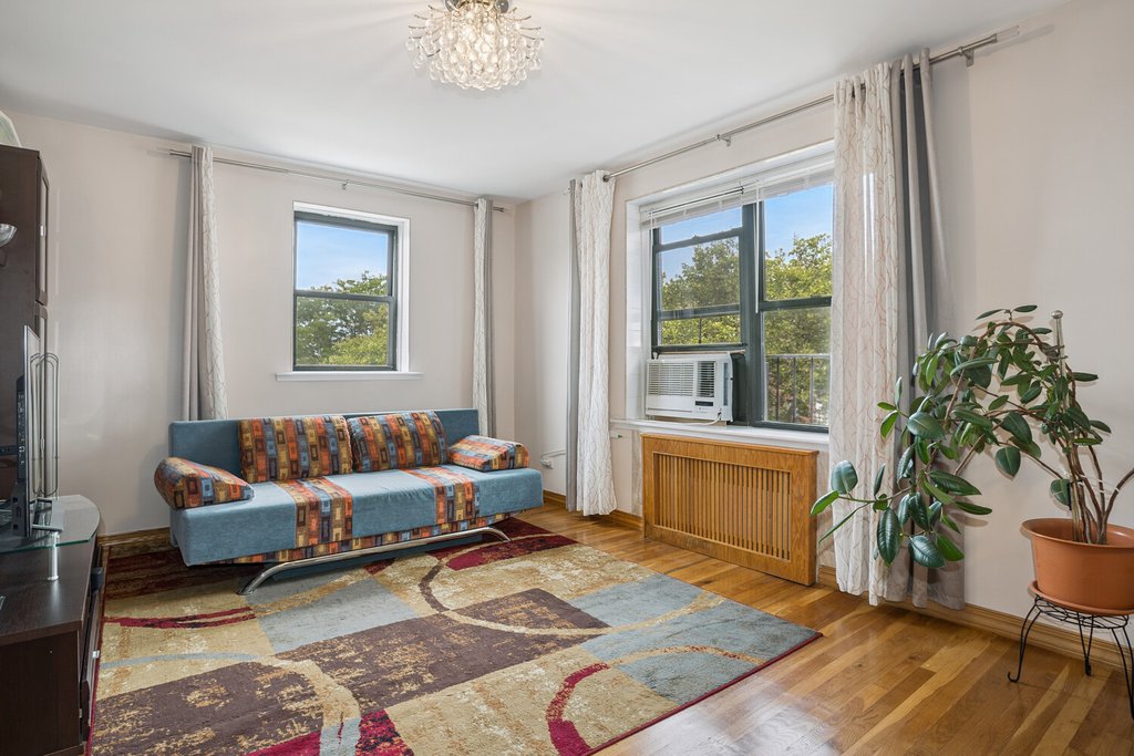 2615 Avenue O, Unit 5K