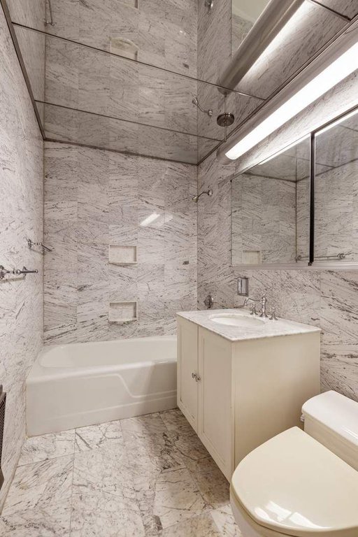 425 East 58th Street, Unit 21E photo 13