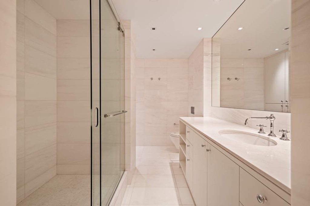 425 East 58th Street, Unit 20E photo 12