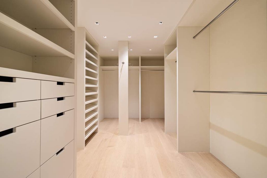 425 East 58th Street, Unit 20E photo 13