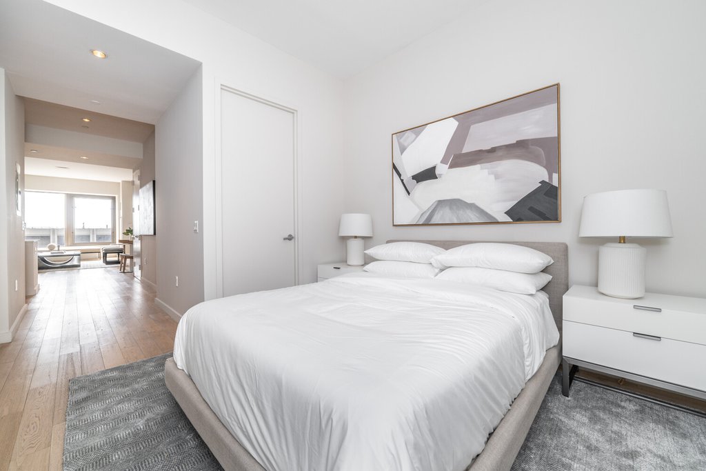75 Wall Street, Unit 32R photo 6