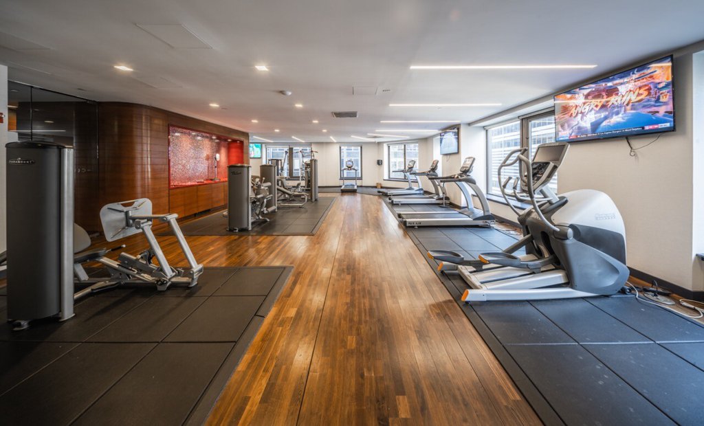 75 Wall Street, Unit 32R photo 12