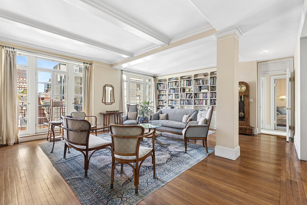 122 East 82nd Street, Unit 8AD photo 2