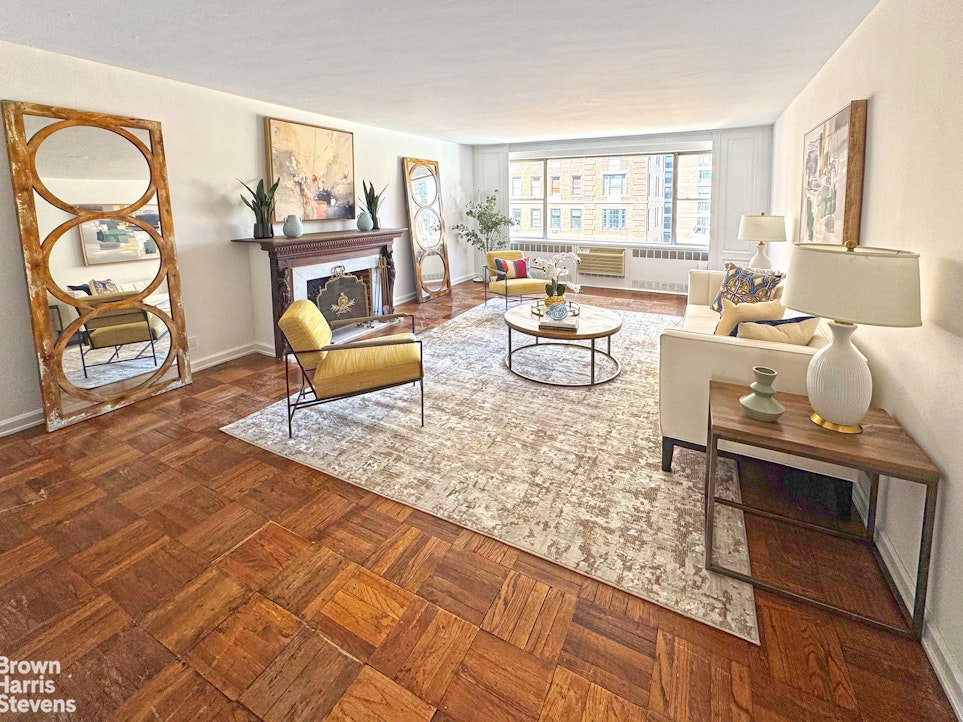 35 Sutton Place, Unit 14F