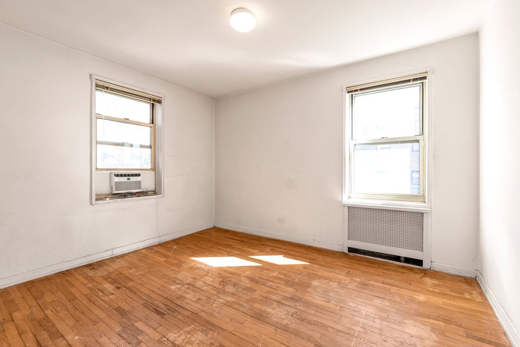 68-61 Yellowstone Boulevard, Unit 519 photo 16