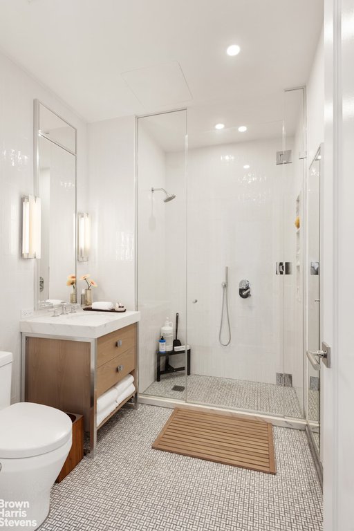 368 Third Avenue, Unit PH34A photo 20