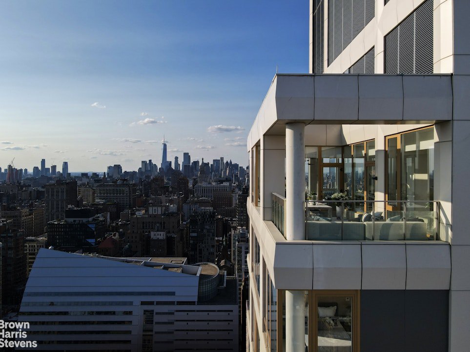 368 Third Avenue, Unit PH34A photo 21