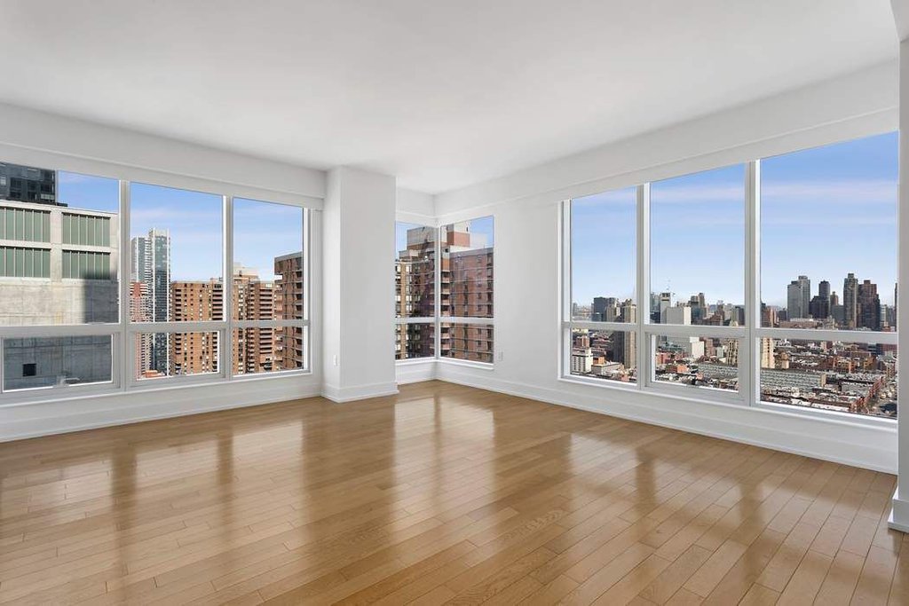 350 West 42nd Street, Unit 36B photo 2