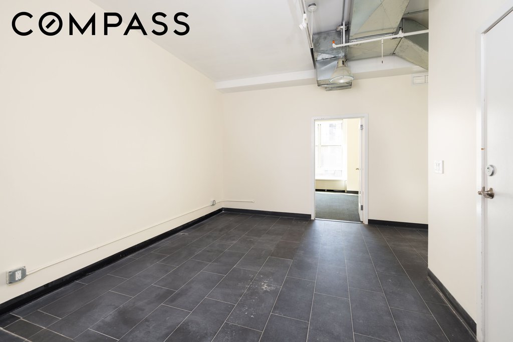 11 West 30th Street, Unit 2F photo 4
