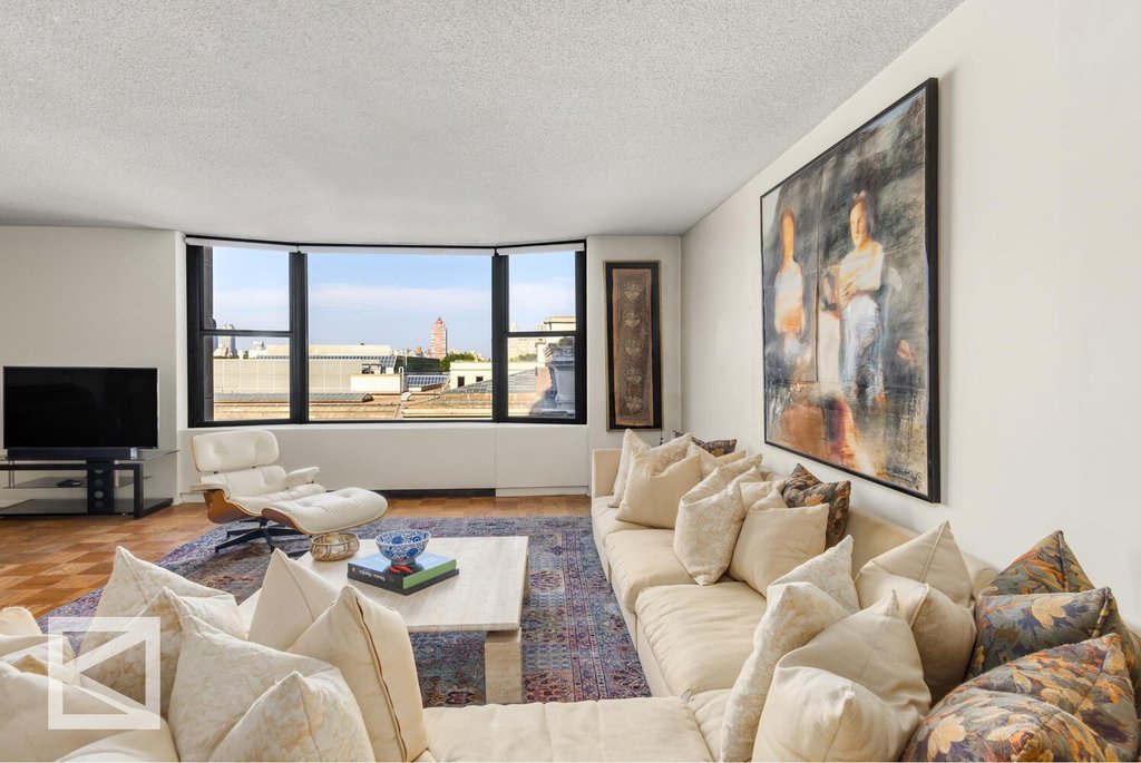 1001 Fifth Avenue, Unit 110C