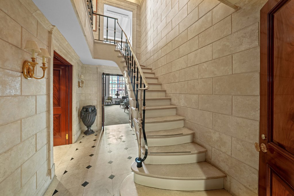 322 East 57th Street, Unit 12/13B photo 4