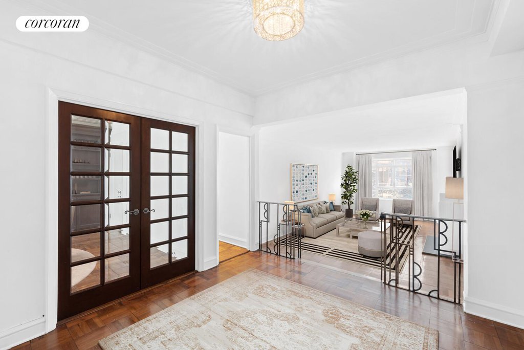 25 Central Park West, Unit 9T photo 2