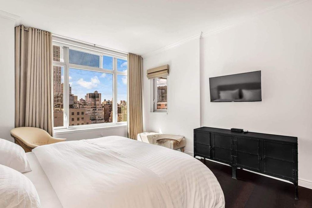 205 East 59th Street, Unit 17C photo 7