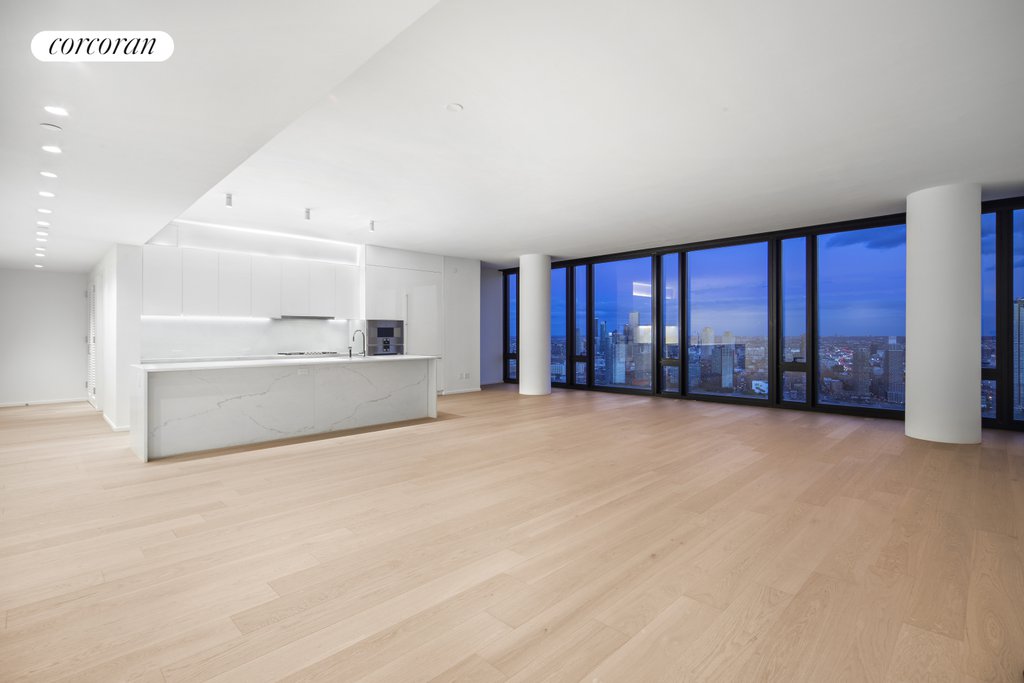 695 First Avenue, Unit PHA