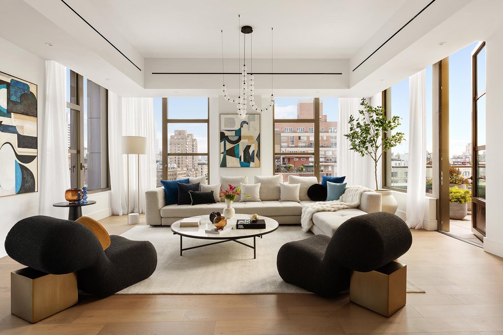 251 West 91st Street, Unit 15A