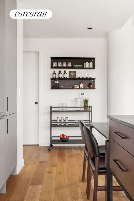 547 West 47th Street, Unit 321 photo 7
