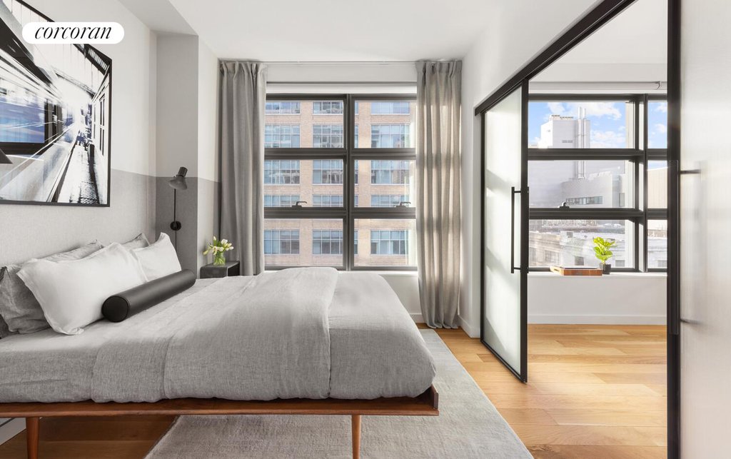 547 West 47th Street, Unit 321 photo 9
