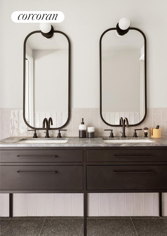 547 West 47th Street, Unit 321 photo 11