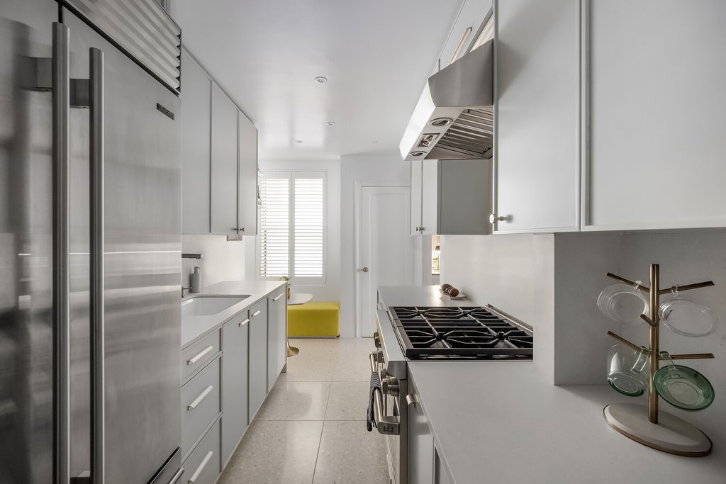 419 East 57th Street, Unit 2D photo 8