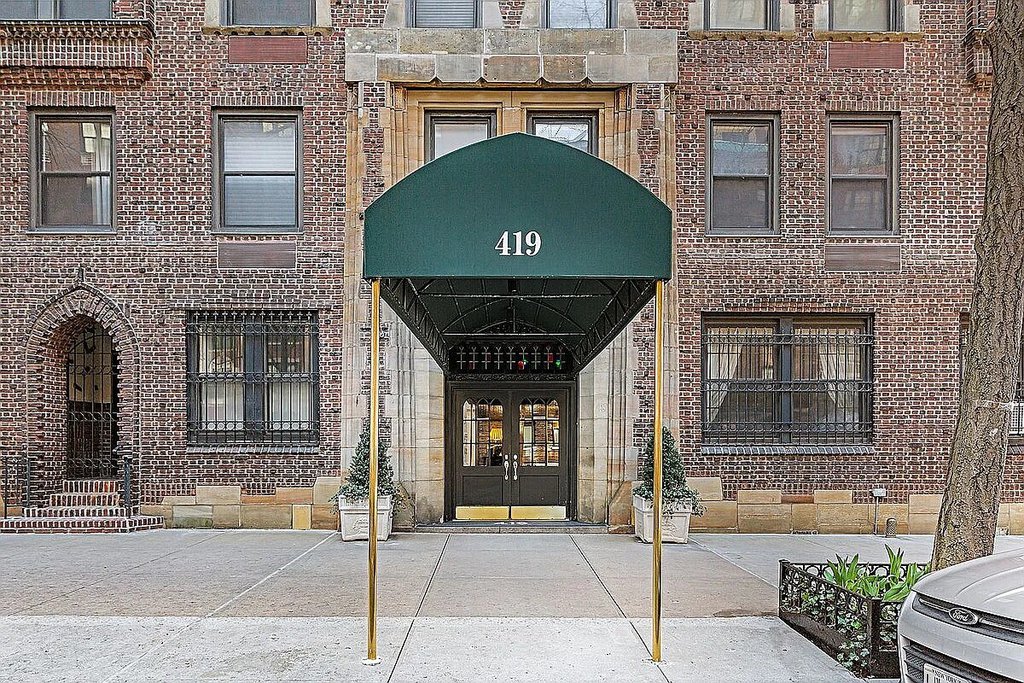 419 East 57th Street, Unit 2D photo 15