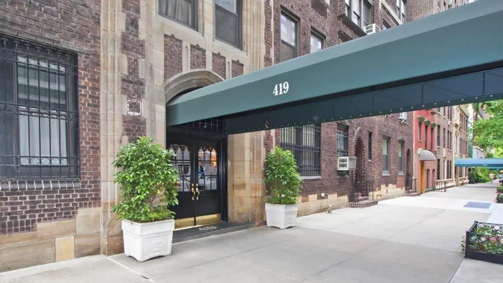 419 East 57th Street, Unit 2D photo 14