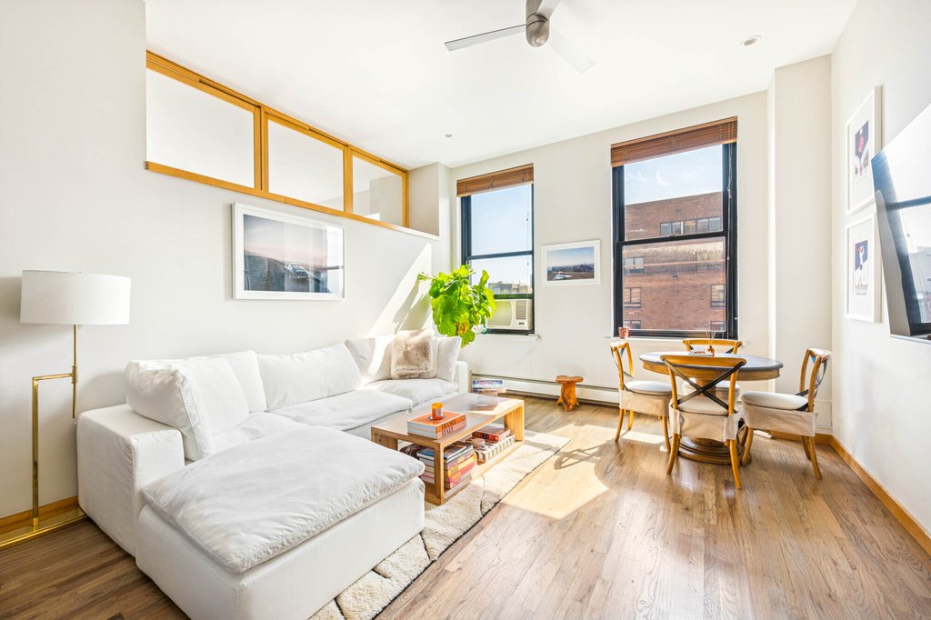250 Mercer Street, Unit D1202
