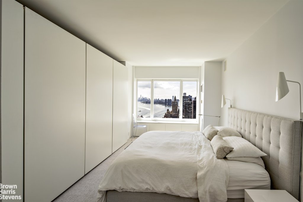 425 East 58th Street, Unit 34G photo 5