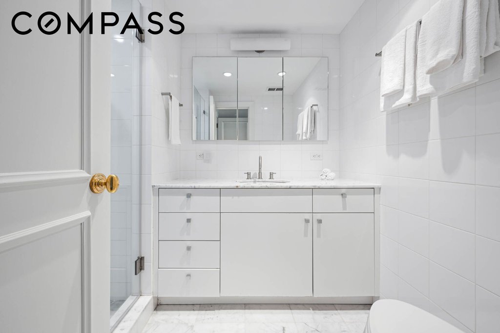936 Fifth Avenue, Unit 10AB photo 32
