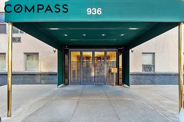 936 Fifth Avenue, Unit 10AB photo 34