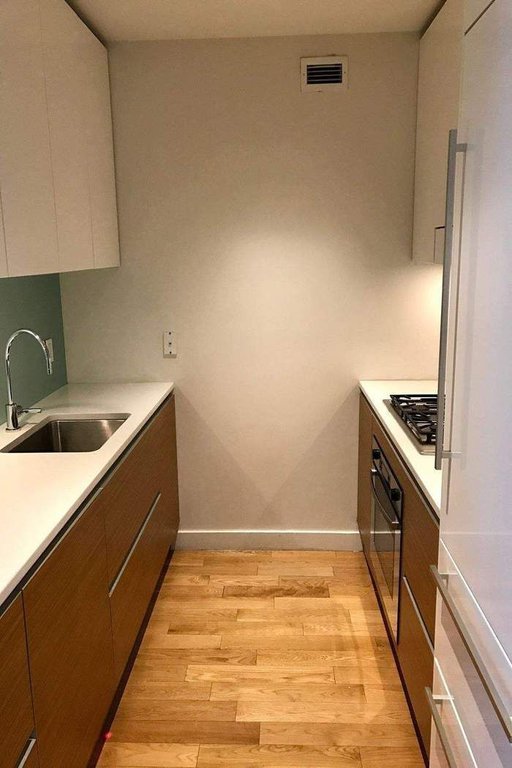 555 West 59th Street, Unit 9H photo 5