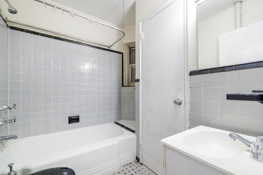 538 East 84th Street, Unit 2A photo 10