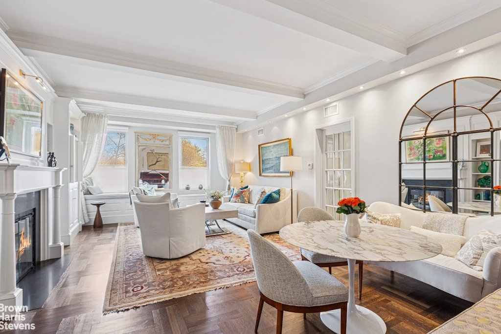 128 Central Park South, Unit 2A photo 2