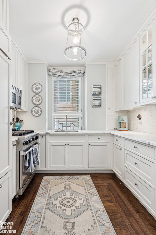 128 Central Park South, Unit 2A photo 4