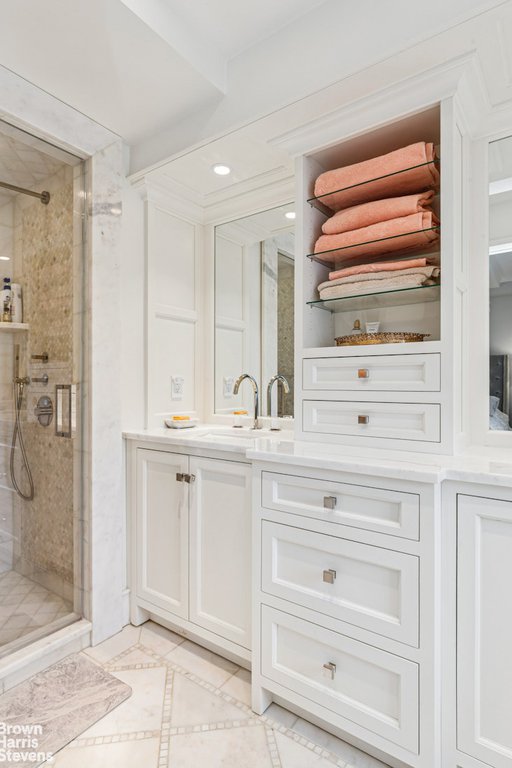 128 Central Park South, Unit 2A photo 8