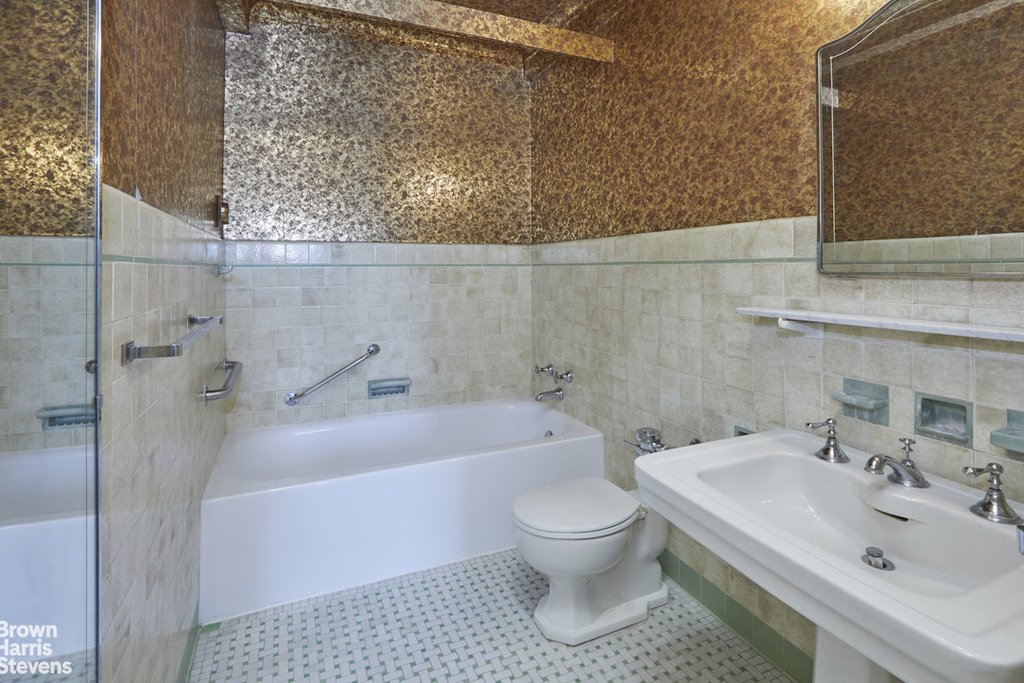 15 West 81st Street, Unit 8F photo 9