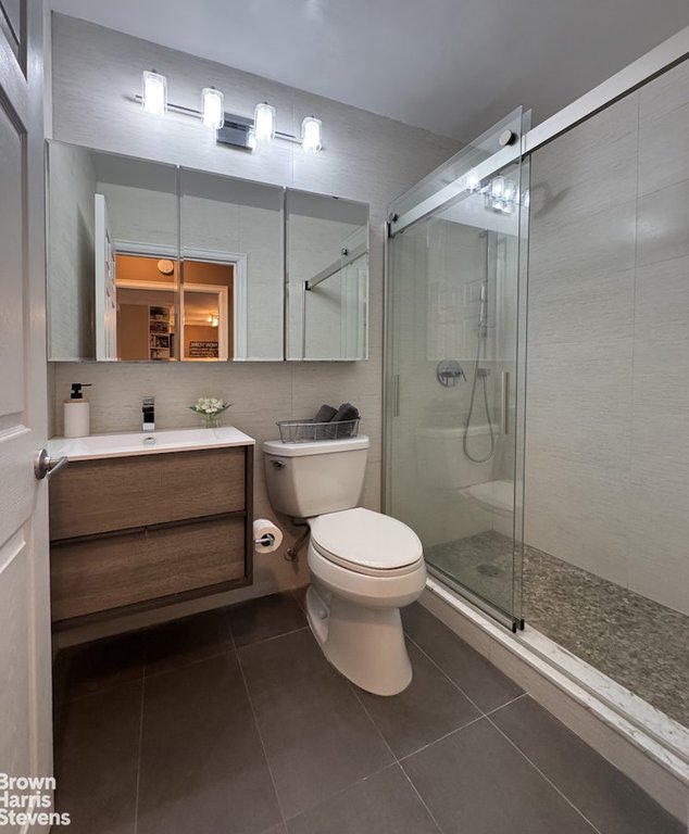 61 West 62nd Street, Unit 6H photo 6