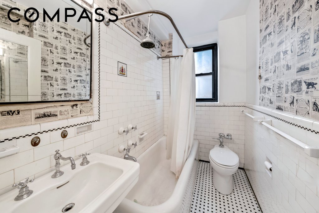 235 East 22nd Street, Unit 9M photo 7