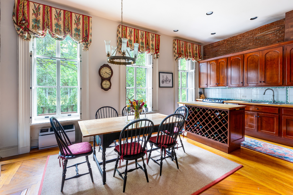 68 West 11th Street, Unit 3 photo 8