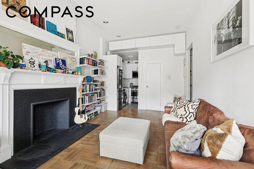 122 West 80th Street, Unit 3F photo 2