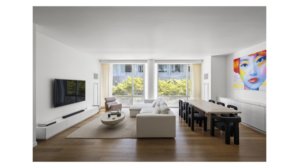 311 West Broadway, Unit 2A photo 2