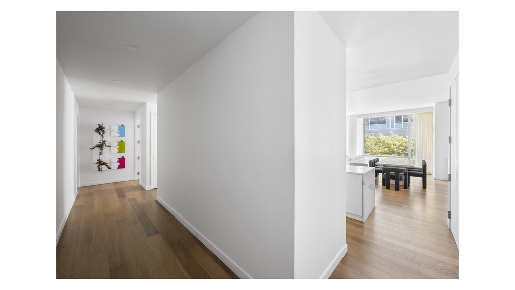 311 West Broadway, Unit 2A photo 6