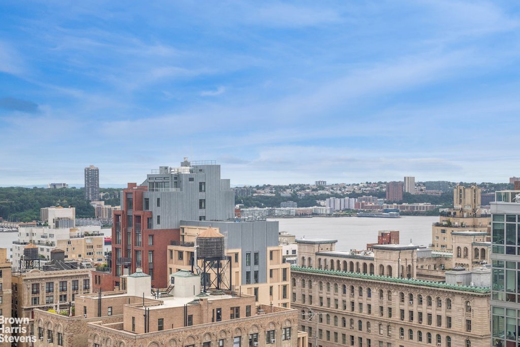 2166 Broadway, Unit 22D photo 5
