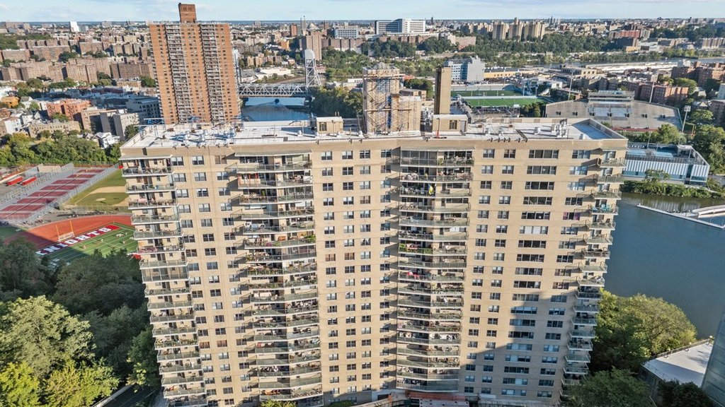 2500 Johnson avenue, Unit 2NP photo 24