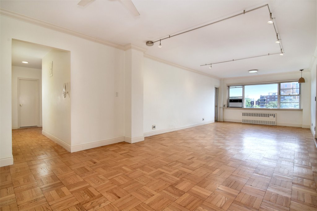 750 Kappock street, Unit 807 photo 4