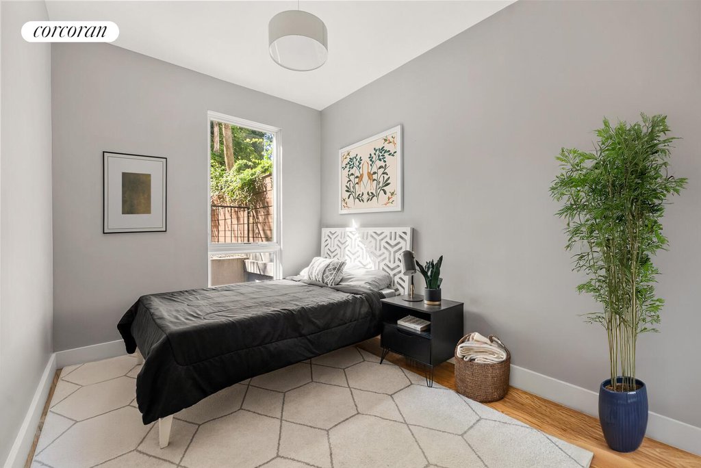 1226 Saint Marks Avenue, Unit 1B photo 4
