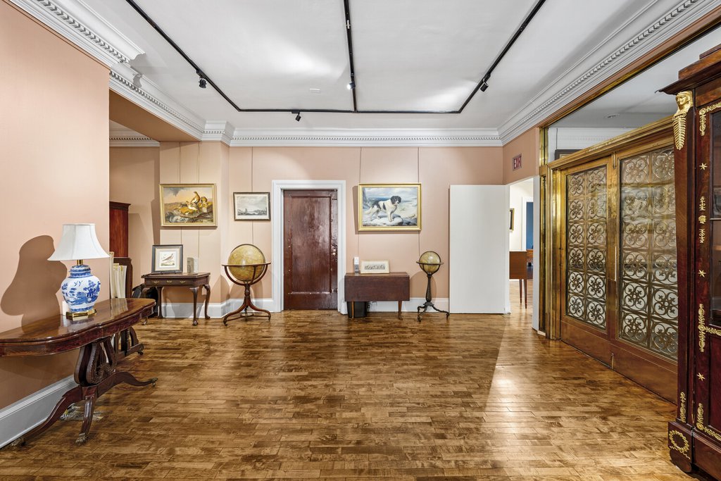 29 East 72nd Street, Unit 2 photo 6