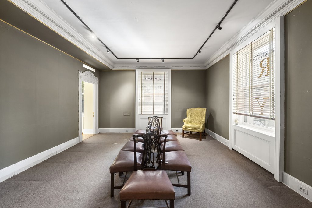 29 East 72nd Street, Unit 2 photo 8