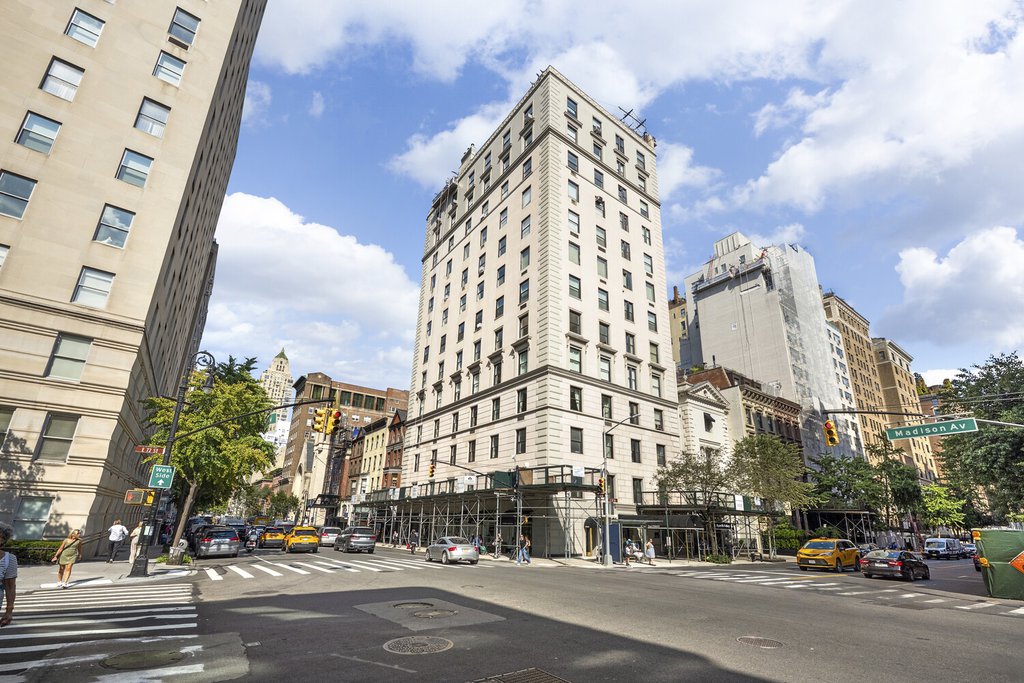 29 East 72nd Street, Unit 2 photo 10